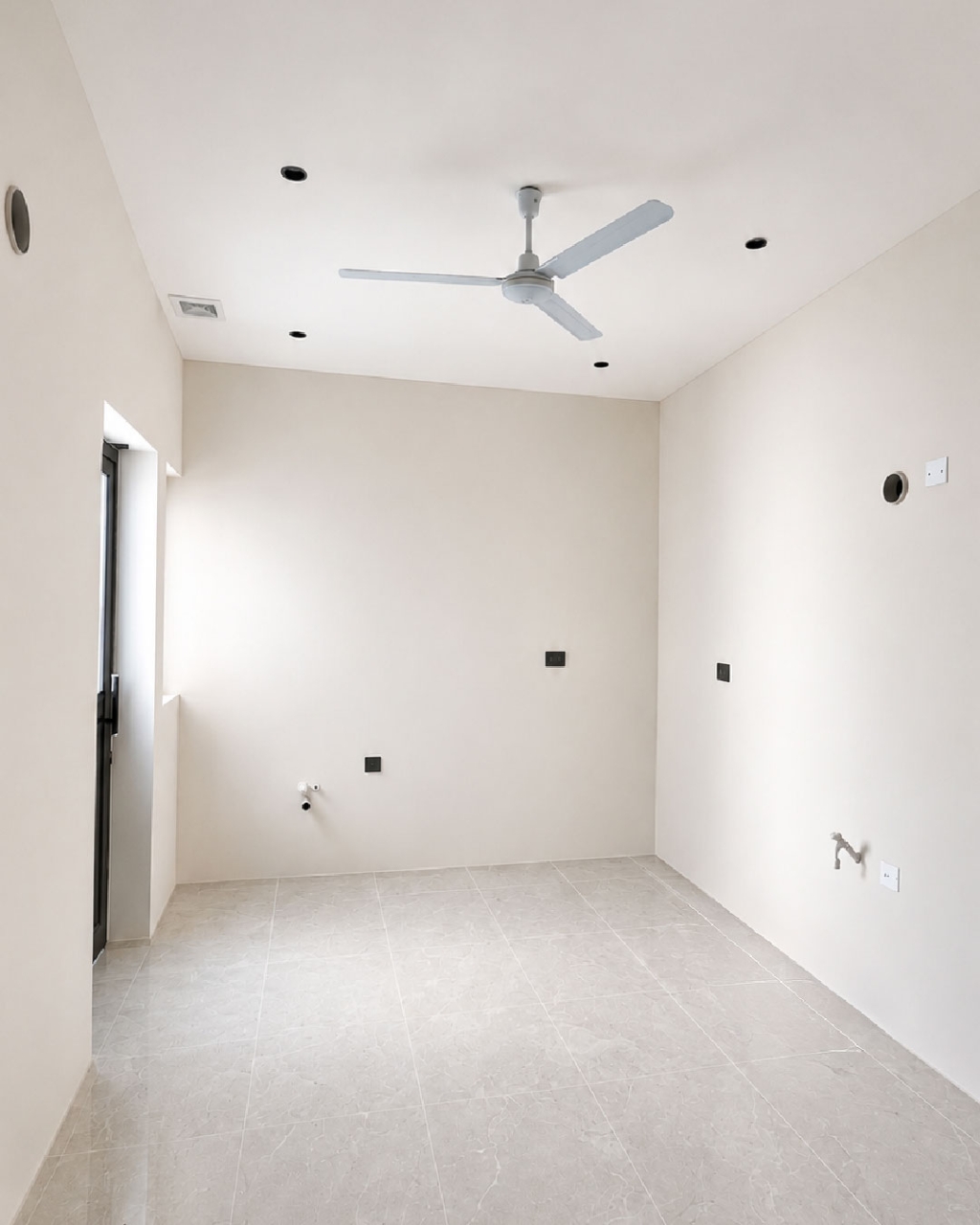 property 480 image 4